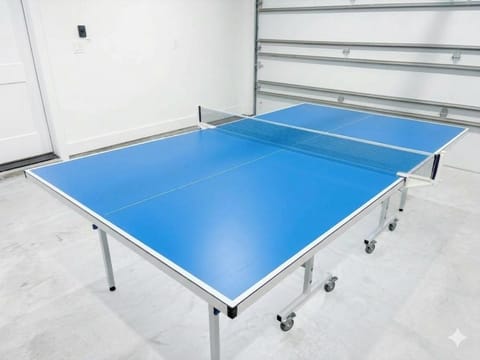 Lake RetreatSleeps 19-3 KING SuitesPoolHotTub House in Granite Shoals