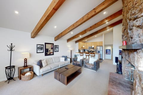 Beaver Creek West 22 Apartment in Avon