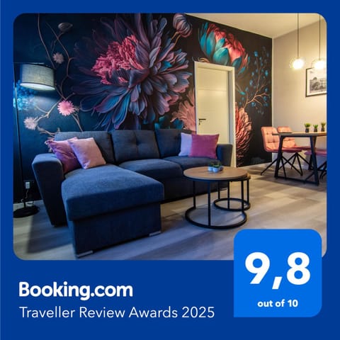 Living room, Seating area, Certificate/Award