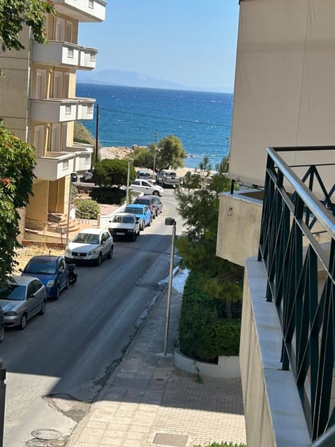 Property building, Neighbourhood, View (from property/room), Balcony/Terrace, Sea view, Street view