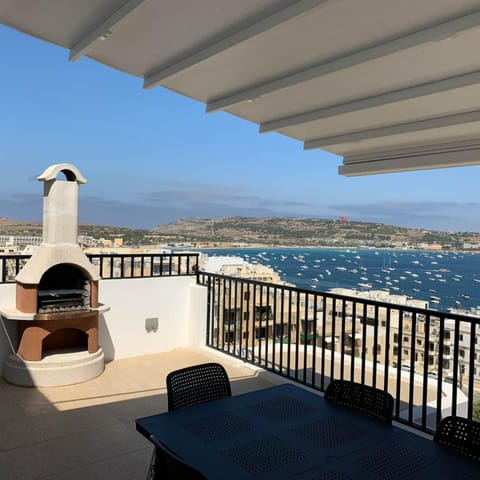 Penthouse Ghadira with amazing views! by Homely Apartment in Malta