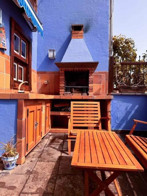 Patio, BBQ facilities, Balcony/Terrace