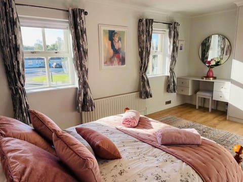 Jasmine Cottage at the Quay House in County Mayo