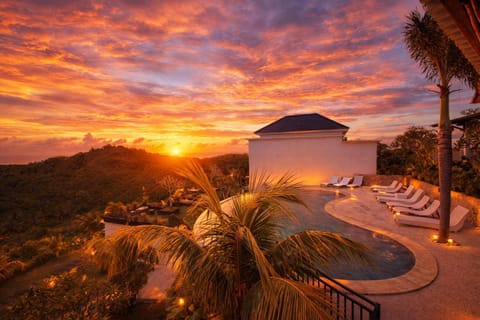 Natural landscape, View (from property/room), Garden view, Landmark view, Mountain view, Pool view, Sunset
