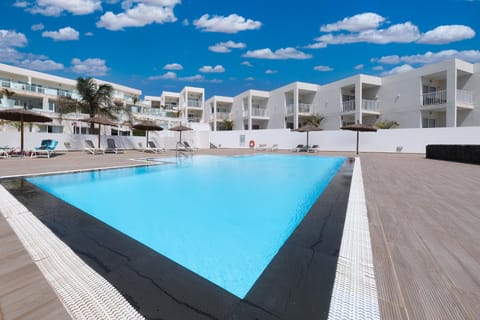 Solarium, Swimming pool