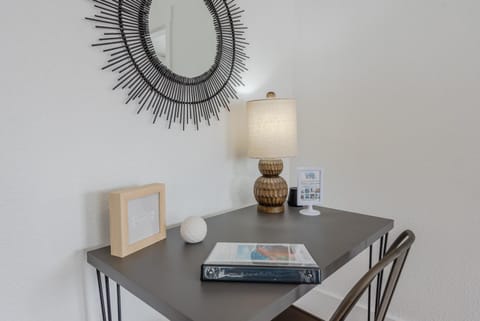 #StayinMyDistrict Coos Bay Goldfinch Cottage House in Coos Bay