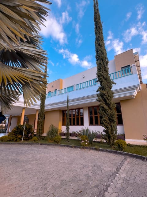 Property building, Day
