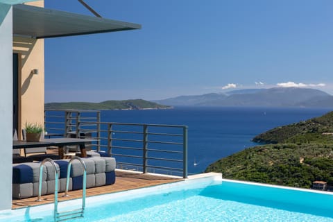 View (from property/room), Garden view, Pool view, Sea view, Swimming pool, Swimming pool