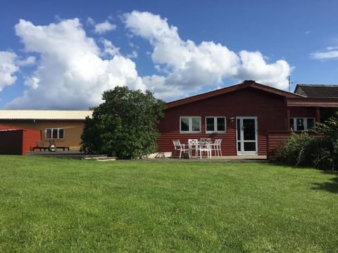LANDSTED nær HAV og BY - aktiv og rekreativ ferie House in Central Denmark Region