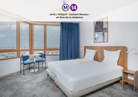 Bed, Bird's eye view, Bedroom, Area and facilities