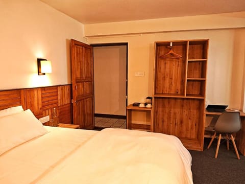 Bed, Bedroom, wardrobe