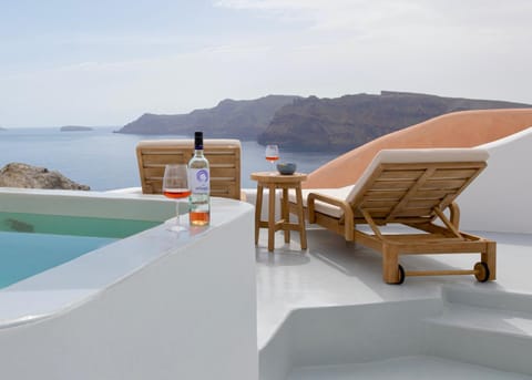 Patio, Day, Natural landscape, View (from property/room), Balcony/Terrace, Mountain view, Pool view, Sea view, Swimming pool, sunbed