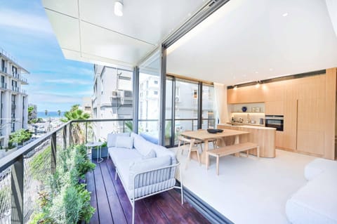 Balcony/Terrace, Kitchen or kitchenette