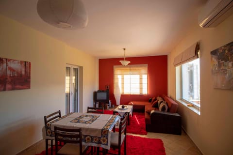 Cozy Hilltop Home with Breathtaking Views House in Arcadia, Greece