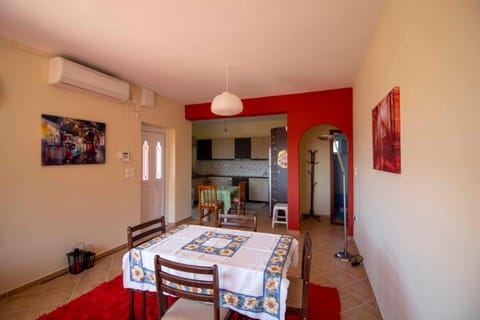 Cozy Hilltop Home with Breathtaking Views House in Arcadia, Greece