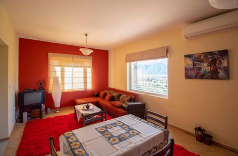 Cozy Hilltop Home with Breathtaking Views House in Arcadia, Greece