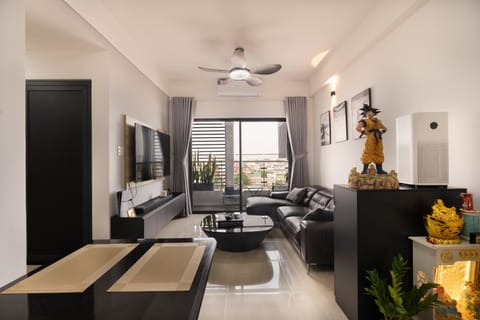 Communal lounge/ TV room, TV and multimedia, Living room, Seating area