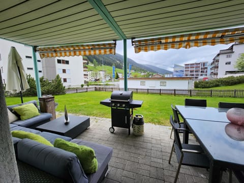 Spring, Natural landscape, Garden, View (from property/room), Balcony/Terrace, Seating area, Garden view, Mountain view