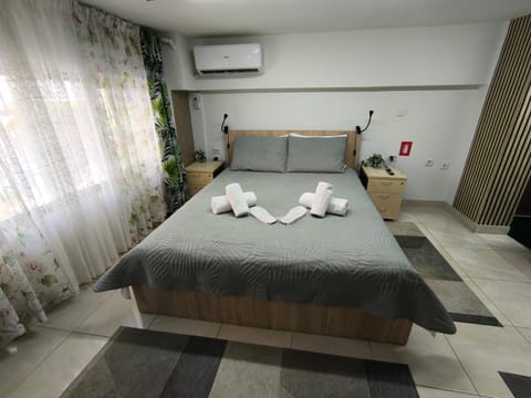 Bed, View (from property/room), Bedroom