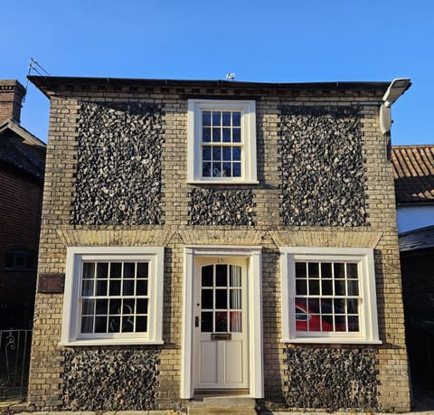 Property building, Street view