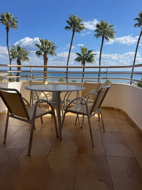 Natural landscape, View (from property/room), Balcony/Terrace, Sea view