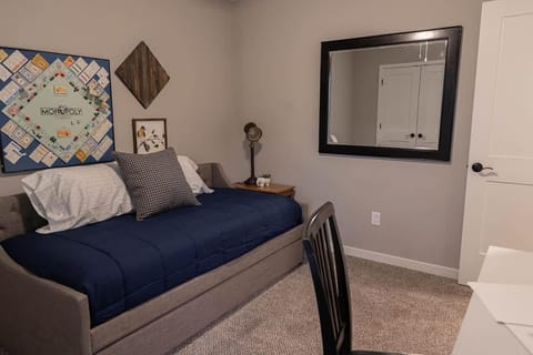 Brand New 2 Bed with Office House in Rockford