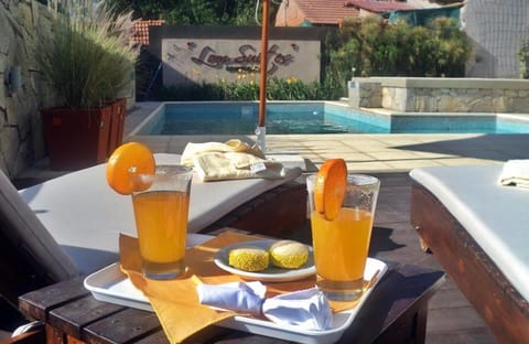 Solarium, Breakfast