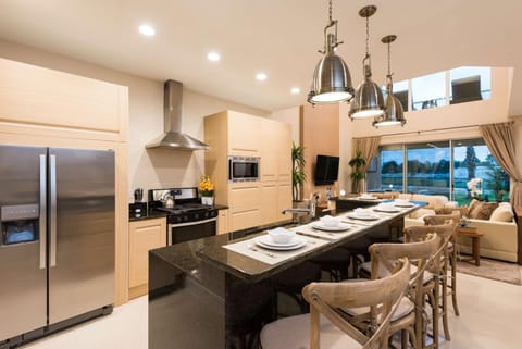 Photo of the whole room, On site