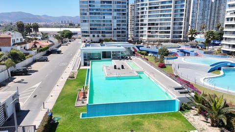 Property building, Bird's eye view, Garden view, Swimming pool, Parking
