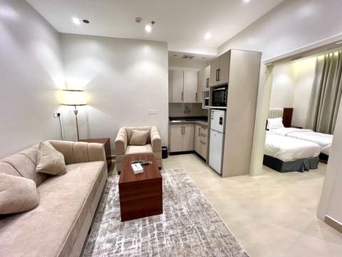 Bed, Living room, Bedroom, minibar, pet friendly