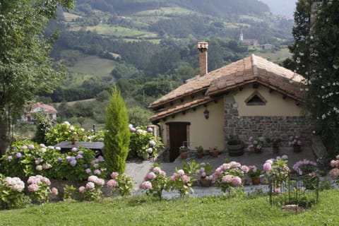 Property building, Spring, Natural landscape, Garden