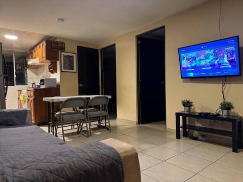 Departamento Excelente Ubicación Comercial Apartment in Toluca