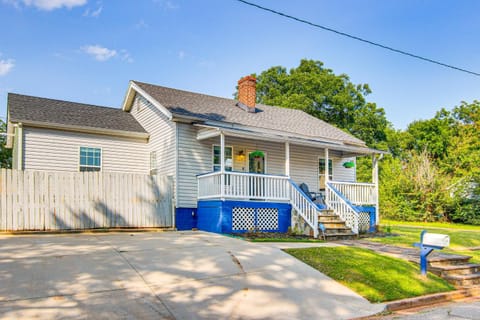 Home with Private Yard - Walk to Swamp Rabbit Trail House in Greenville