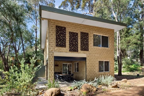 Property building, Garden view