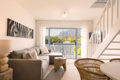 Balcony/Terrace, Living room, Seating area