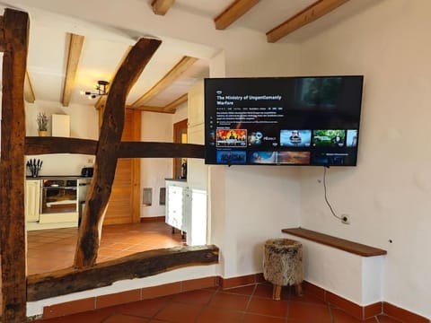 TV and multimedia, Evening entertainment