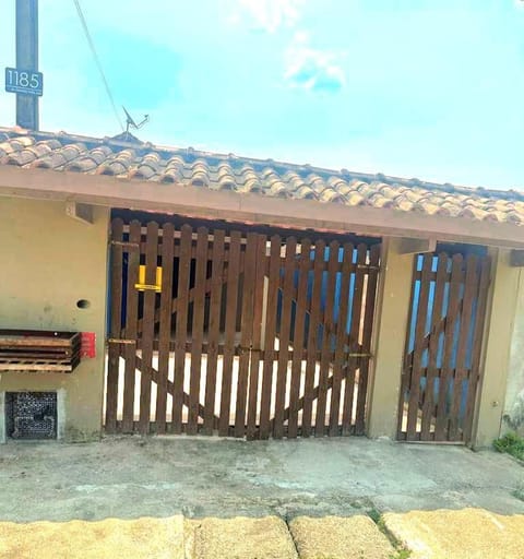Facade/entrance, Parking, pet friendly