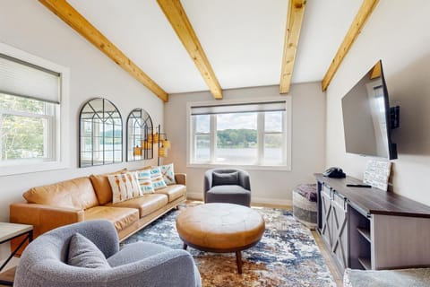 Boat and Fish! Lodi Retreat with Dock and Watercraft House in Lake Wisconsin