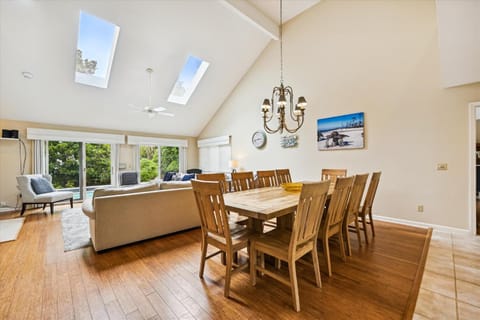 4 Catboat- 2nd Row, Large Private Pool, Pet Friendly, FREE Activities Included House in Hilton Head Island