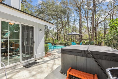 49 Off Shore Dr- Near Ocean, Pool & Hot Tub, Dogs OK! FREE Activities Included House in Hilton Head Island