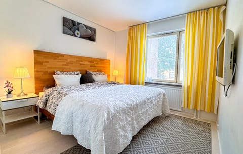 TV and multimedia, Decorative detail, Bedroom, Entertainment