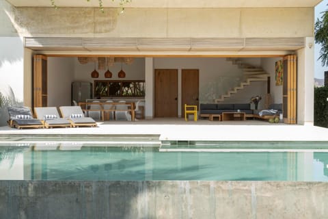 Living room, Swimming pool
