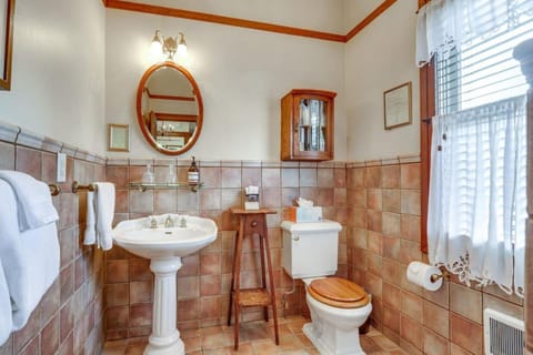 Romantic Victorian Getaway The Fox Hotel in Sutter Creek