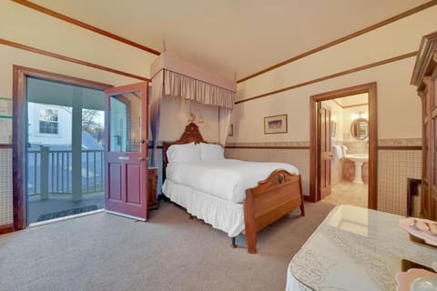 Romantic Victorian Getaway The Fox Hotel in Sutter Creek
