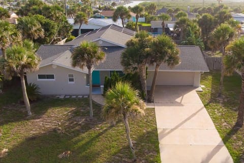 Sandcastle Harbor Pool and FirePit House in Ponce Inlet