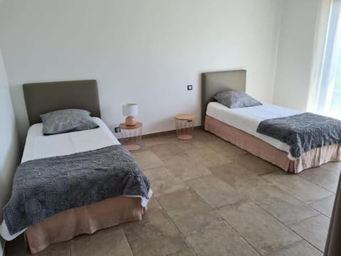 Villa avec vue panoramique mer et montagne House in Propriano