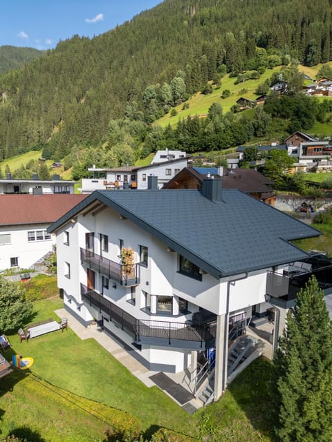 "Apart Edi" inkl SILVRETTA PREMIUM SUMMERCARD Apartment in Trentino-South Tyrol