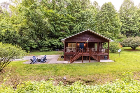 Diamond Creek Cabin Cabin in Swain County