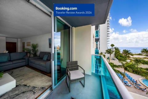 Patio, View (from property/room), Living room, Sea view