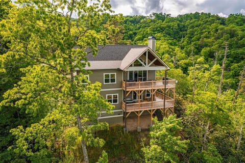 Fontana Grace House in Bryson City
